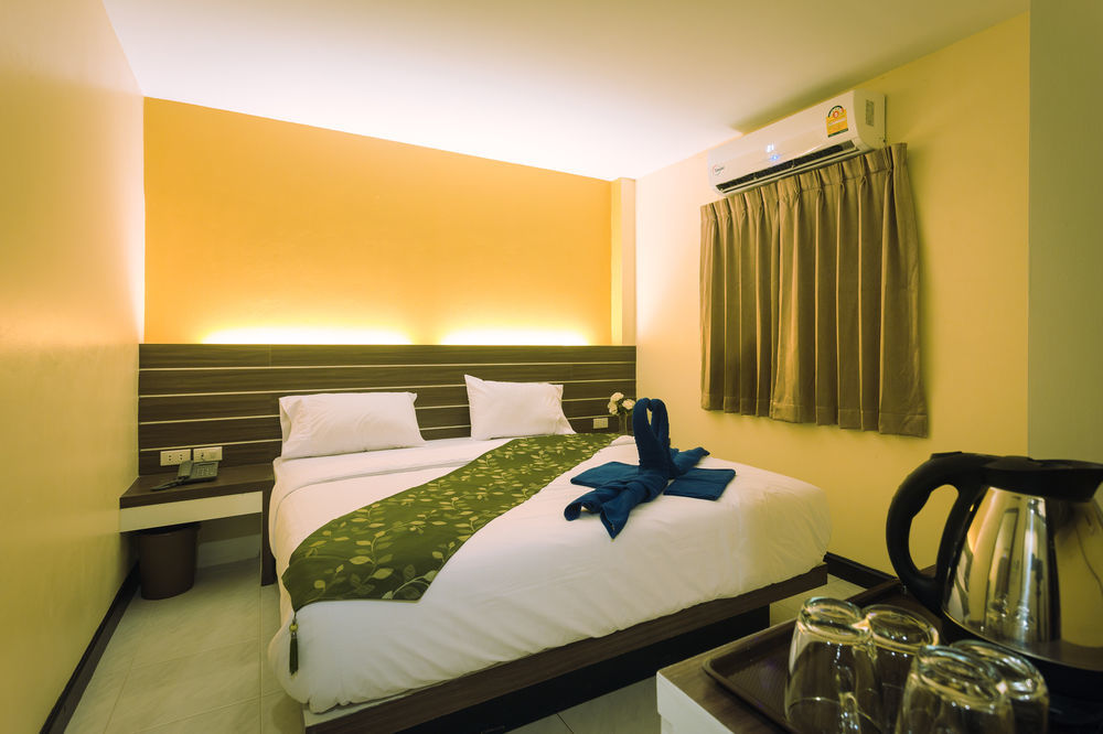 The Shades Bed And Breakfast Boutique Hotel Patong Esterno foto
