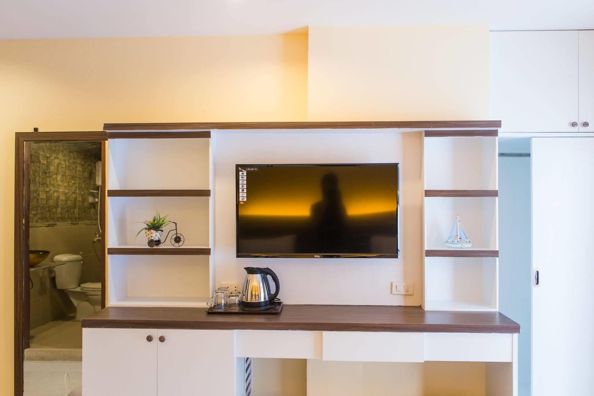 The Shades Bed And Breakfast Boutique Hotel Patong Esterno foto