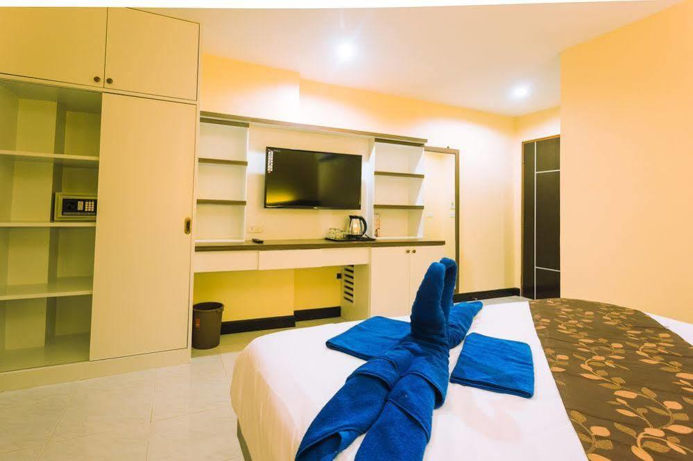 The Shades Bed And Breakfast Boutique Hotel Patong Esterno foto
